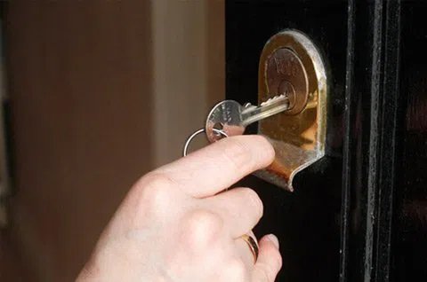 Security Locksmith Services Chicago, IL 312-288-7594 - 7-Door-Unlock